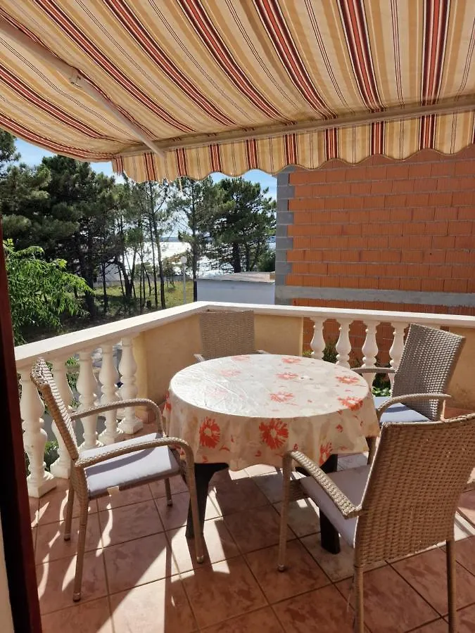 Apartmani Vesna Vir Apartment